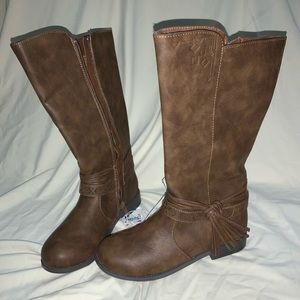 Brown Justice Cowboy Boots